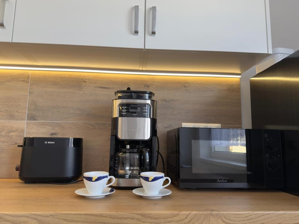 Coffee/tea facilities, Kitchen or kitchenette, toaster