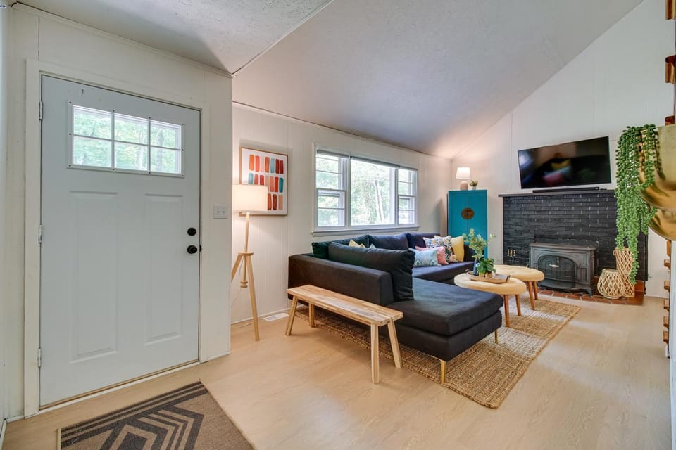 Maryland Vacation Rental w/ Private Pool & Dock House in Maryland