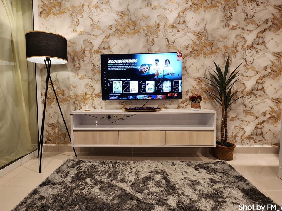 TV and multimedia, Living room