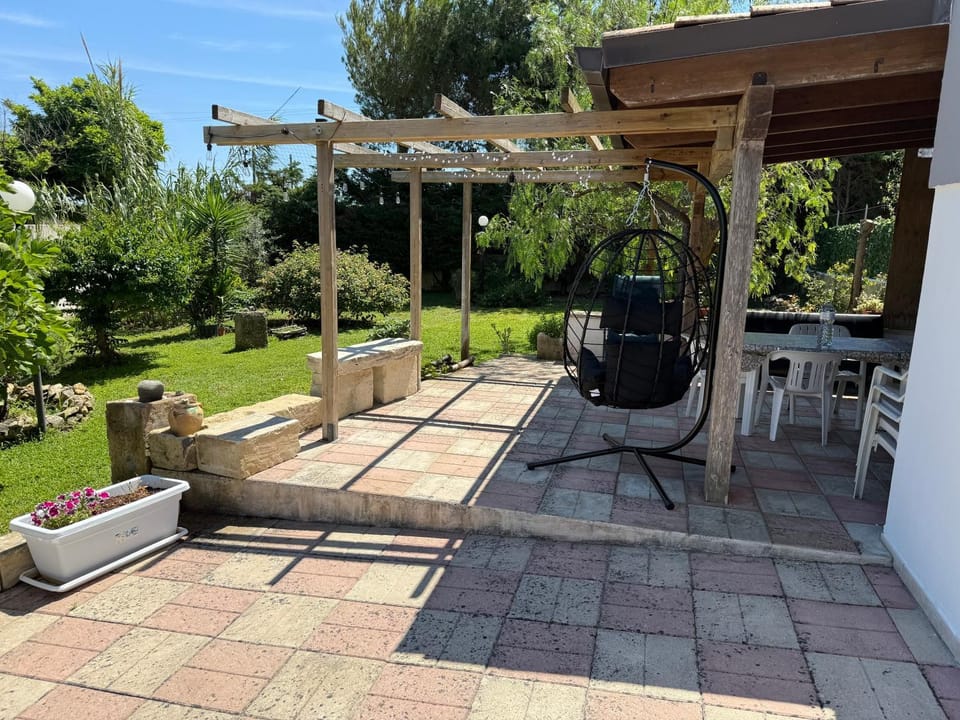 Shower, Garden, Solarium, Garden view, sunbed