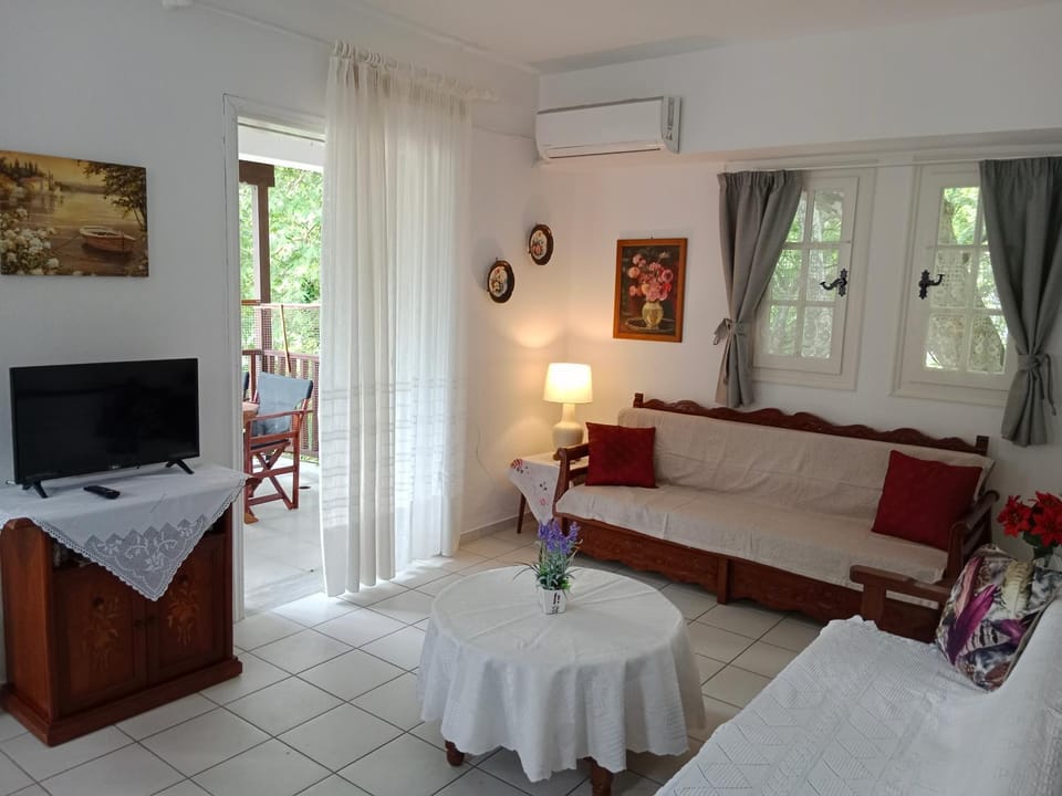 Philly's sea side apartment Apartment in Magnesia Prefecture, Greece