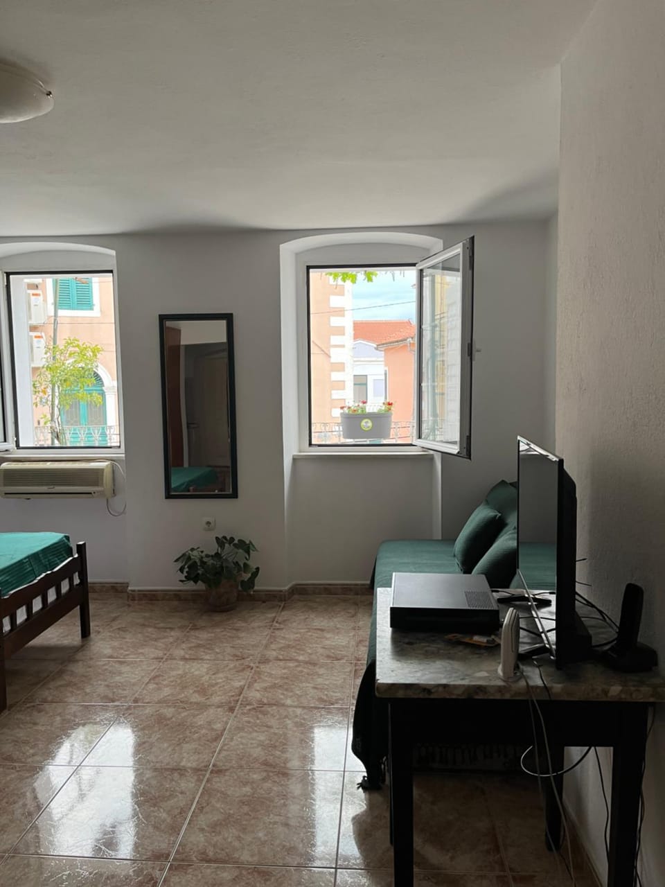 Old Town Escape - Central and Charming Apartment in Montenegro