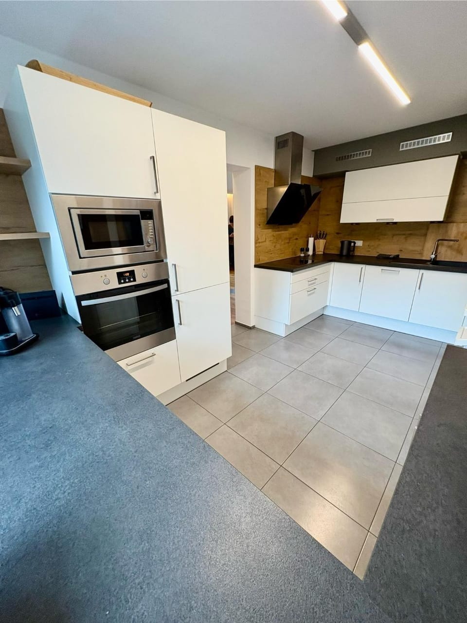 Kitchen or kitchenette, kitchen