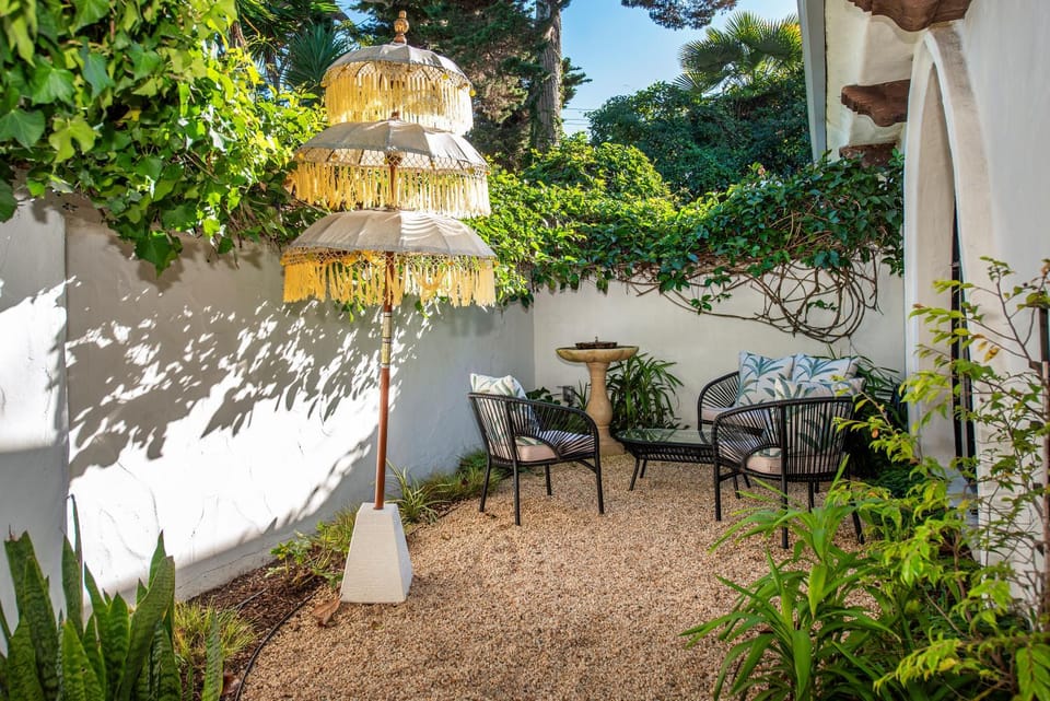 Cozy New - Casa Blanca Suite B1 Apartment in Montecito