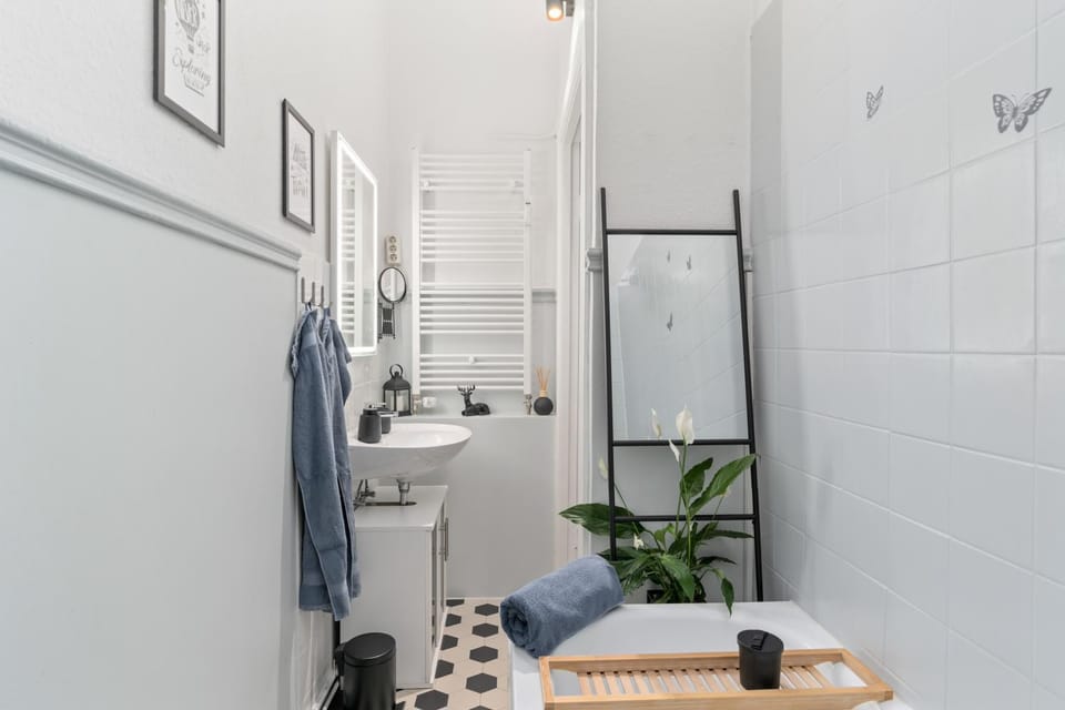 Shower, Bathroom, Bath, heating, towels