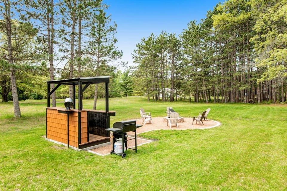 Moe's Vineyard House in Wisconsin