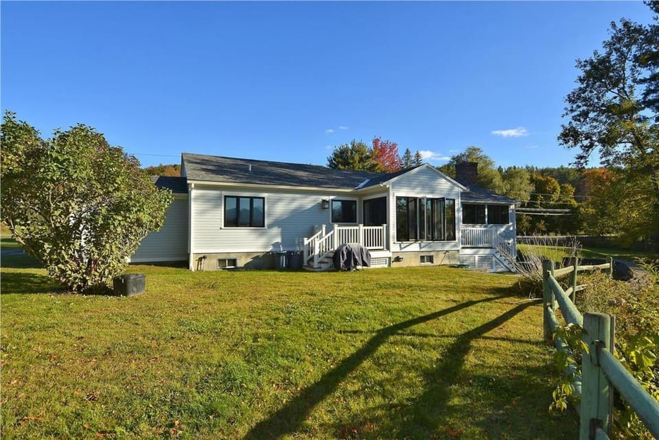 Pucker Street House in Stowe