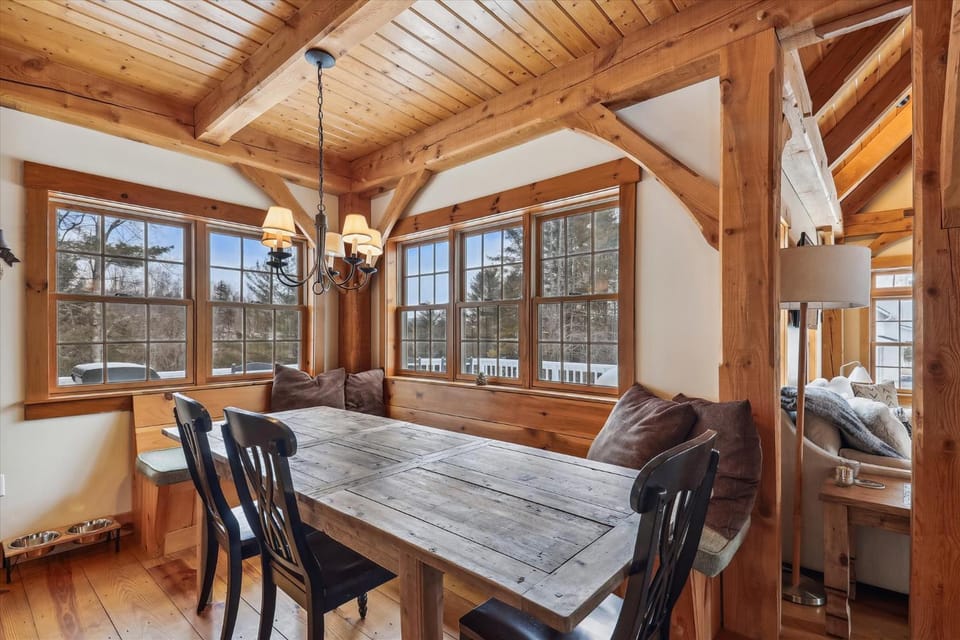 Village Lodge House in Stowe