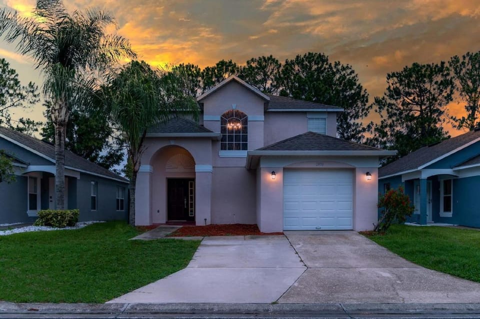 KokomoVilla 4BR Southern Dunes Pool Home House in Haines City
