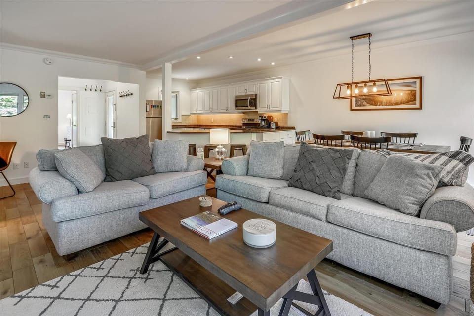 Topnotch Retreat House in Morristown