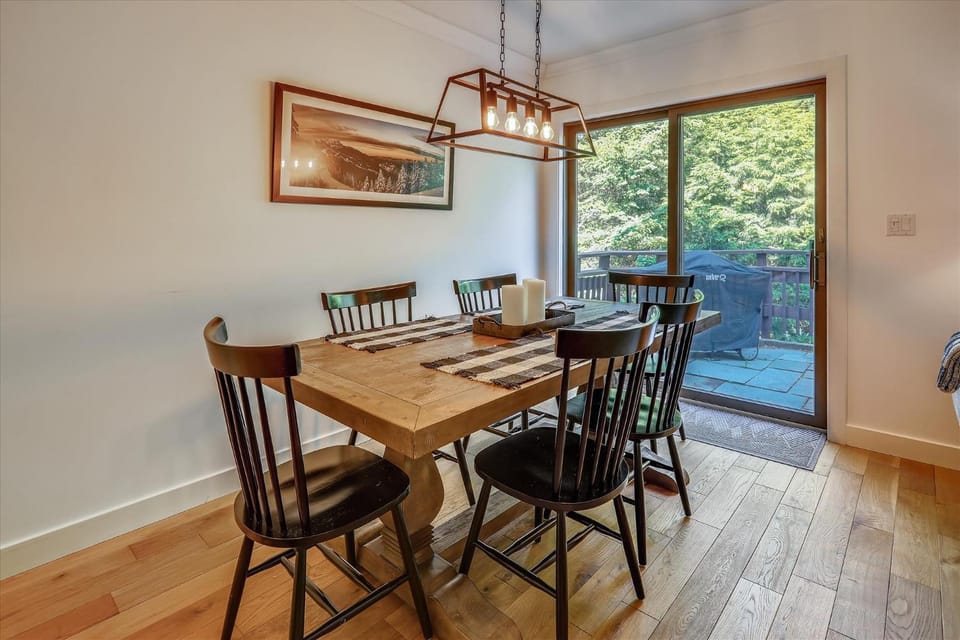 Topnotch Retreat House in Morristown