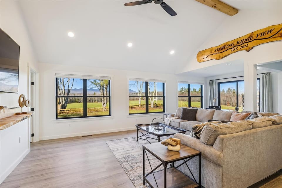 Sterling Ridge View House in Morristown