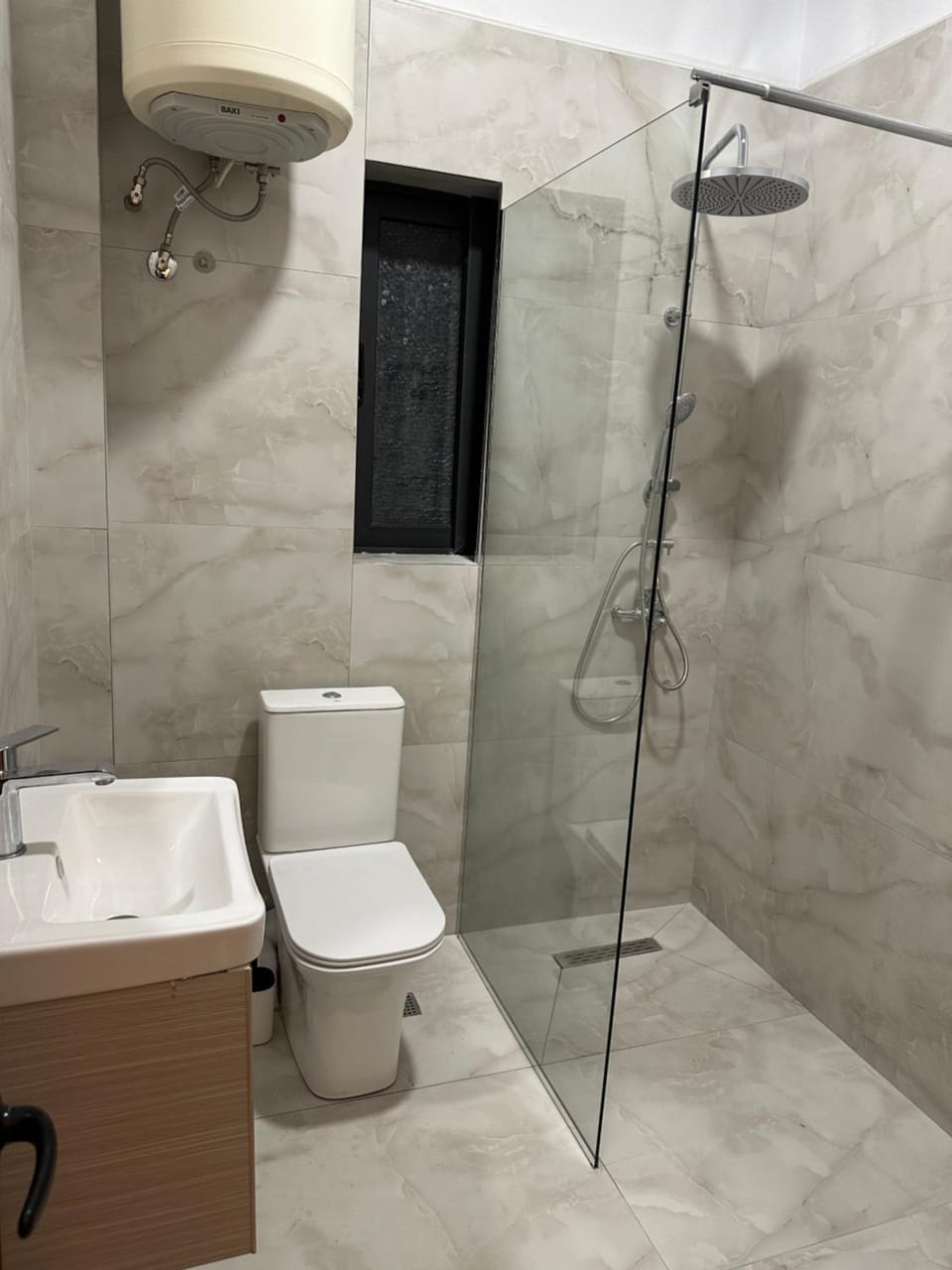 Guesthouse Enea Bed and Breakfast in Tirana County, Albania