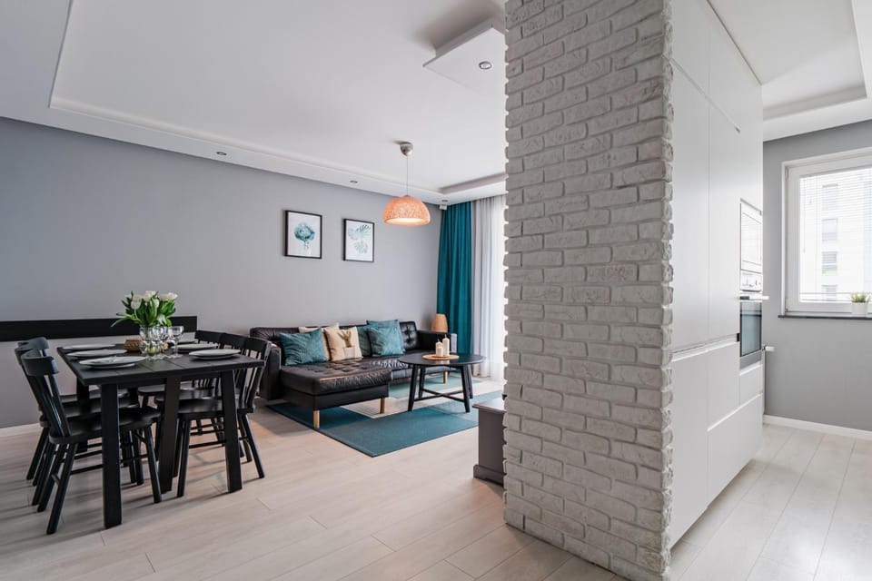 Living room, Seating area, Dining area, kitchen