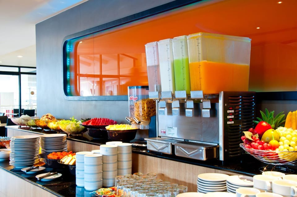 Food and drinks, Food, Breakfast, Continental breakfast, Buffet breakfast