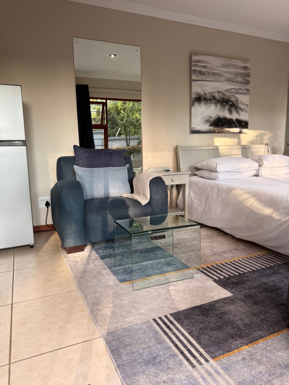 Seating area, Bedroom
