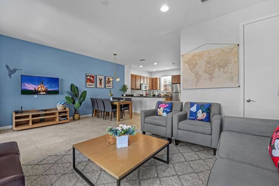 Find your Cozy home 8 minutes near Disney and Universal Villa in Osceola County