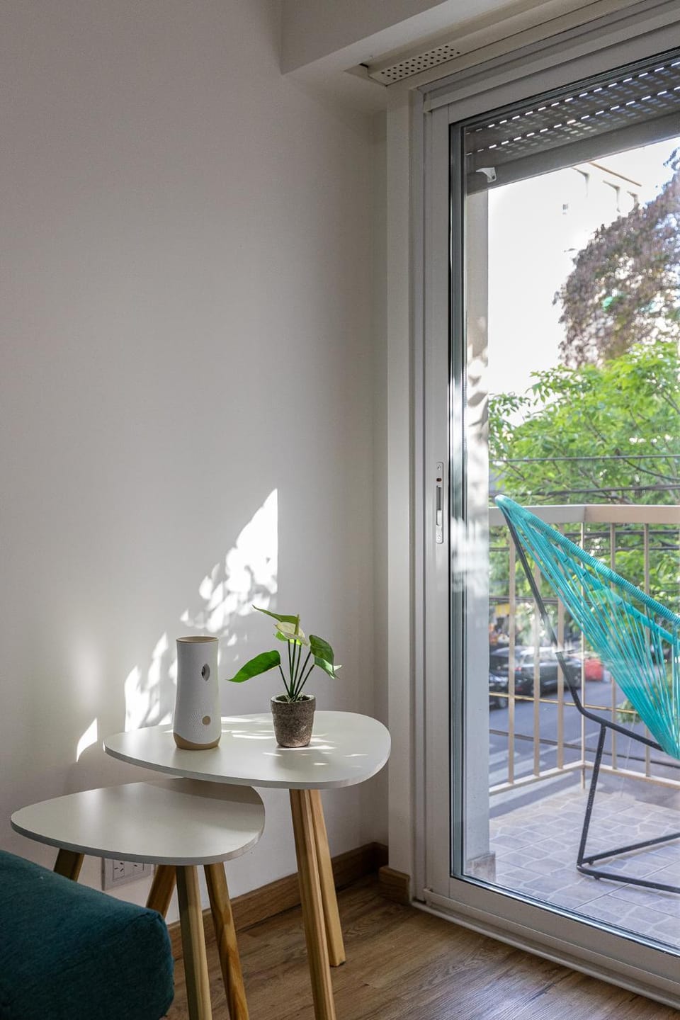 View (from property/room), Balcony/Terrace, Living room