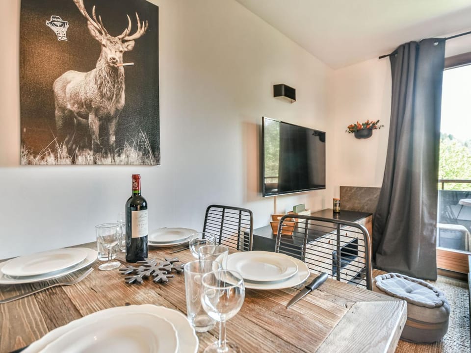 Appart rénové 4 pers, centre Les Gets, proche remontées, balcon, parking - FR-1-685-70 Apartment in Les Gets