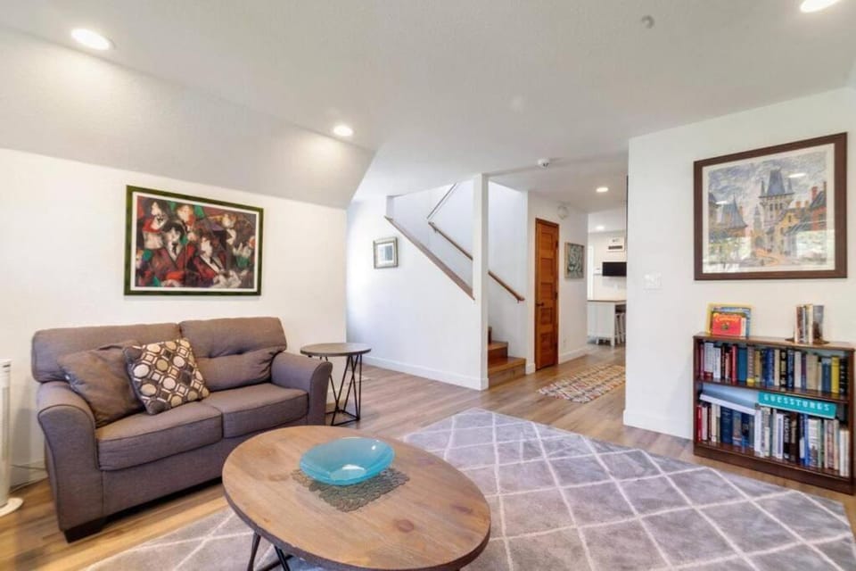 Pacifica Storybook Beach House House in Pacifica