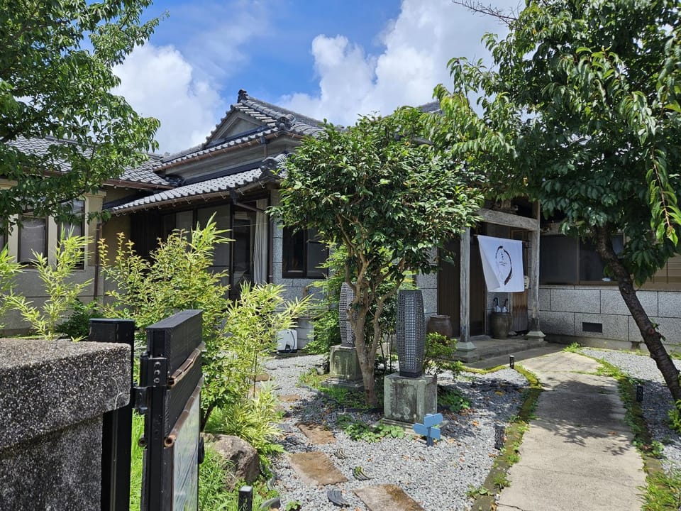 Property building, Garden, Garden, Area and facilities