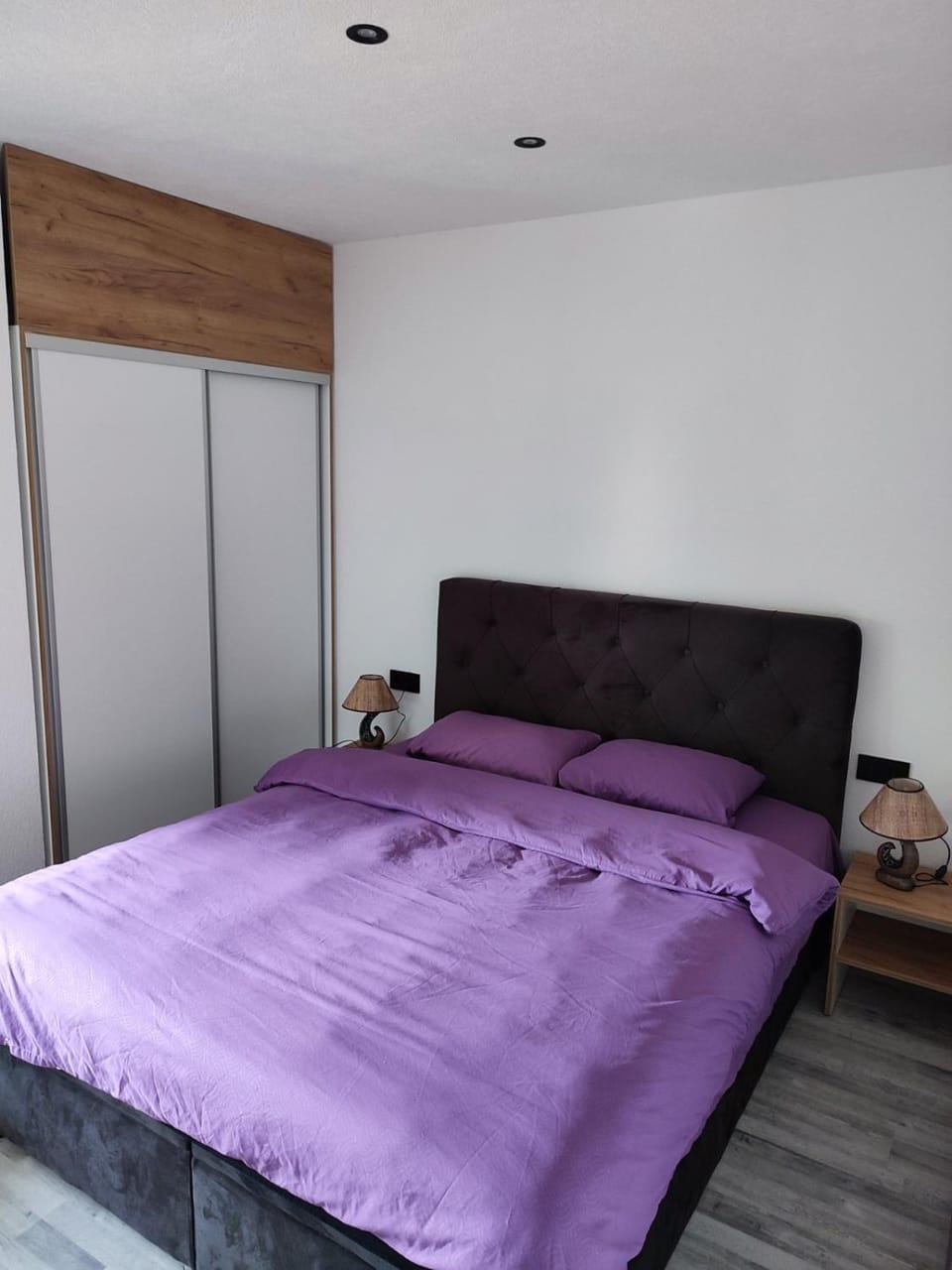 Bed, Photo of the whole room, Bedroom, wardrobe