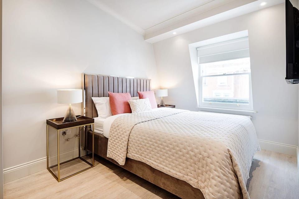 Marble Arch Suite 4 Apartment in City of Westminster