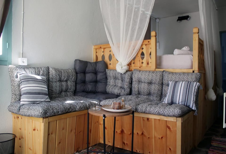 Volcano View Nisyros House in Decentralized Administration of the Aegean