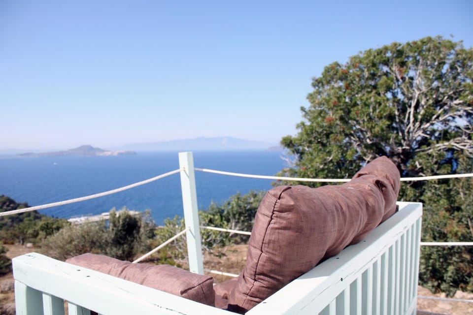 Volcano View Nisyros House in Decentralized Administration of the Aegean