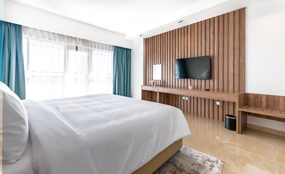 Toilet, Bed