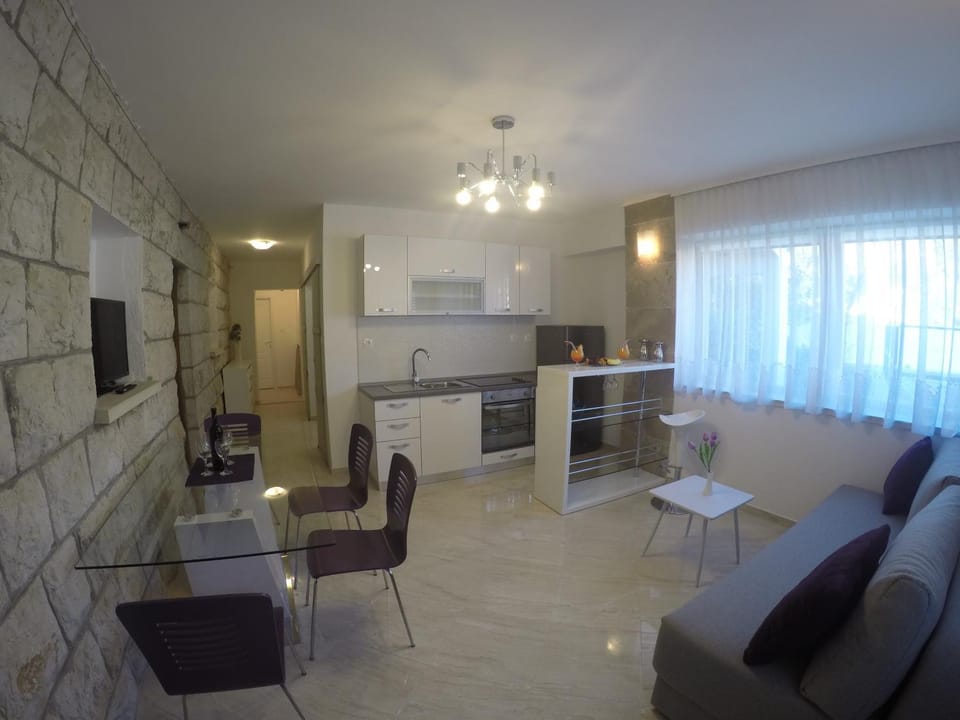 Kitchen or kitchenette, Living room, Dining area