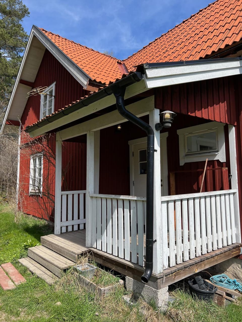 Facade/entrance