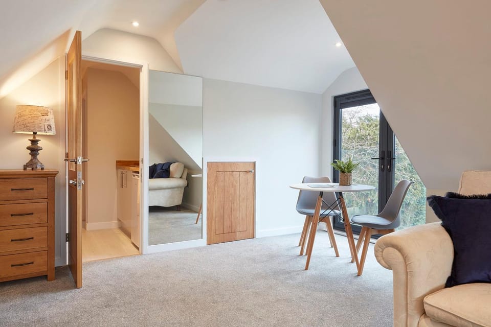 The Lodge Bury St Edmunds House in Bury Saint Edmunds