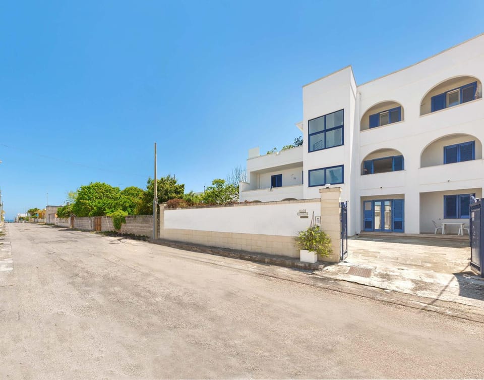 Property building, Parking