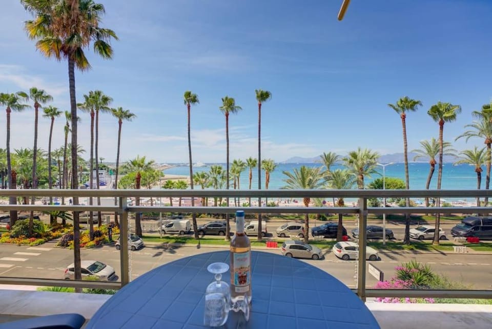 Day, Natural landscape, View (from property/room), Sea view