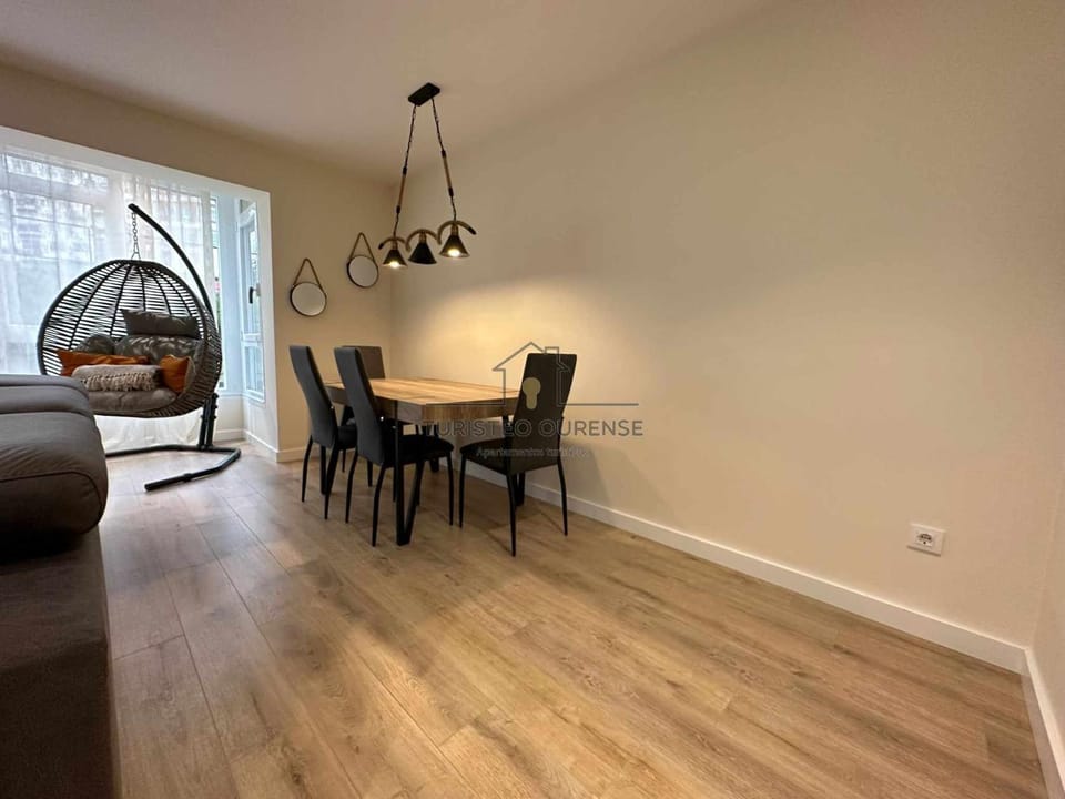 A Morada das Mimosas Apartment in Ourense