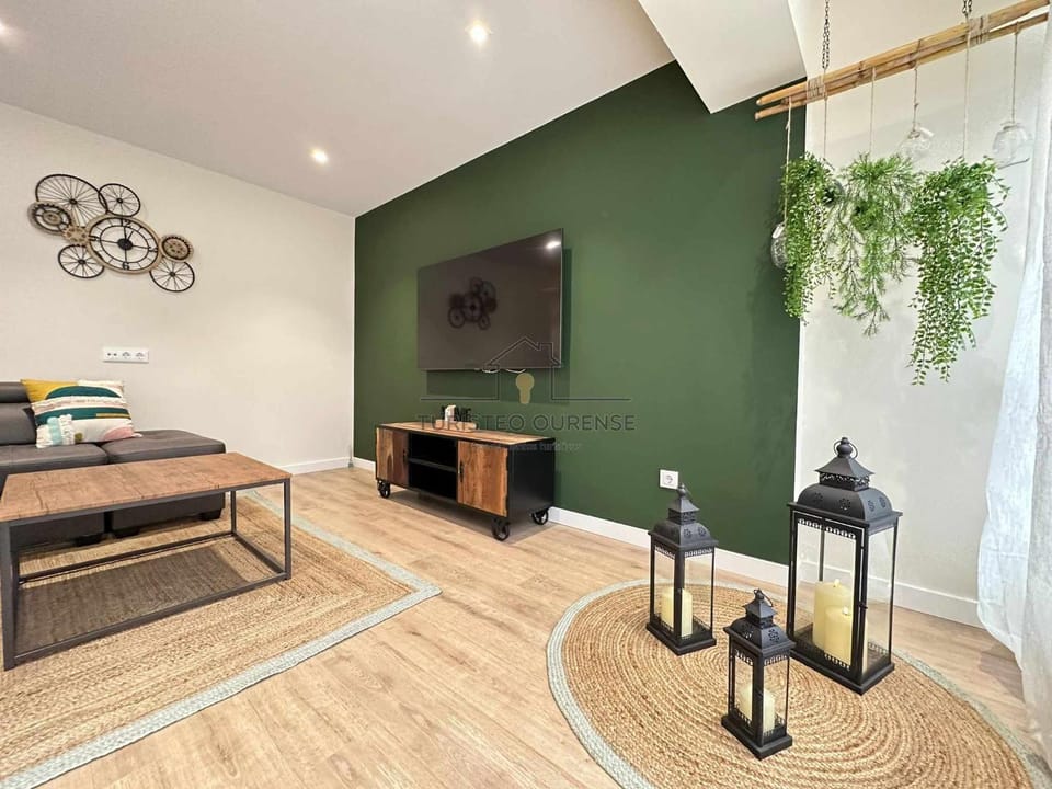 A Morada das Mimosas Apartment in Ourense