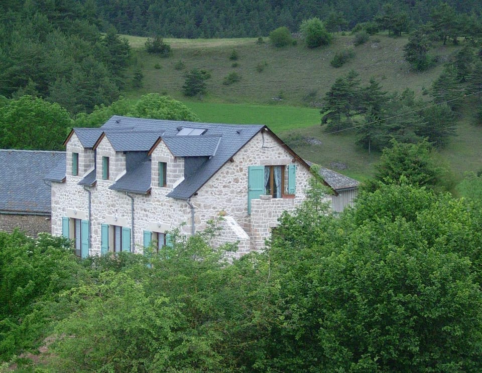 Neighbourhood, Spa and wellness centre/facilities