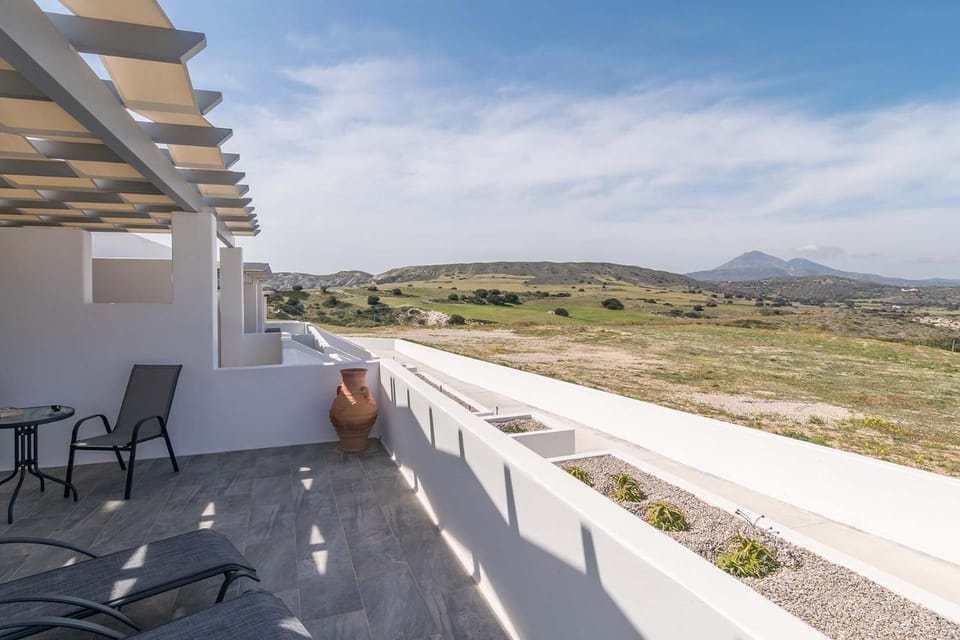 Balcony/Terrace, Mountain view