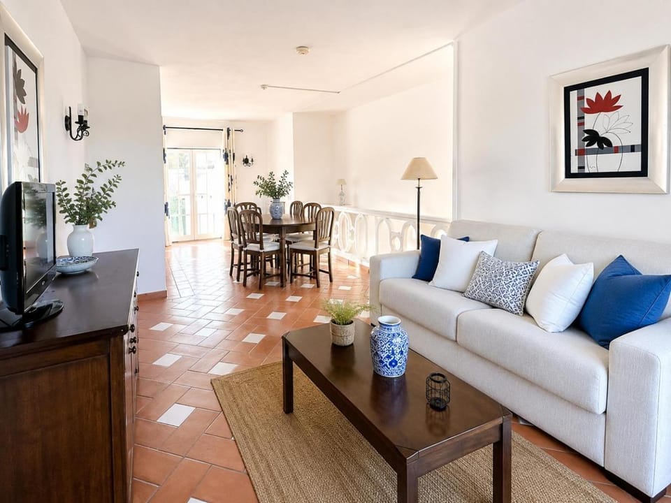 DUPLEX COM VISTA MAR E SOLARIO PRIVATIVO 6 Px Apartment in Lagos