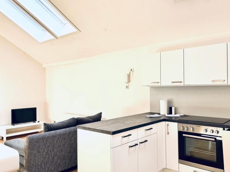 Kitchen or kitchenette, Living room, Seating area