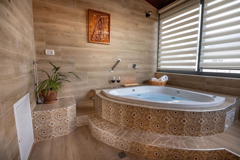 Hot Tub, Hot Tub