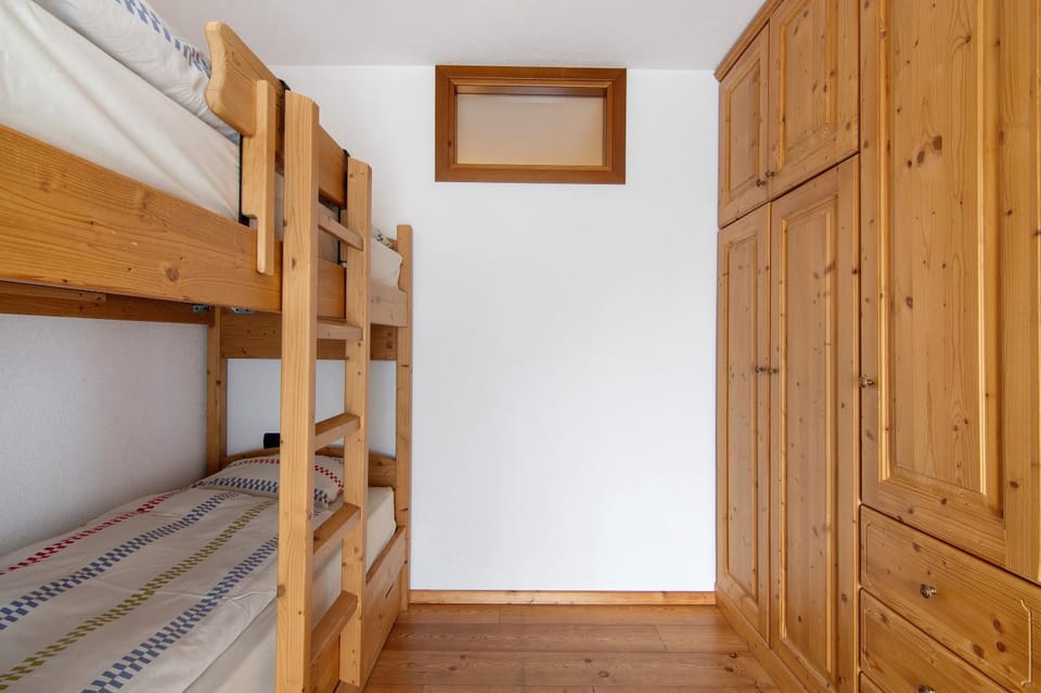 Property building, Living room, Bedroom