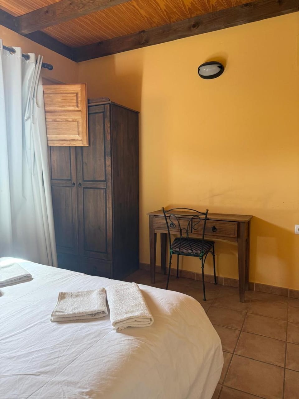 LA SOCIEDAD Hotel in Baix Ebre