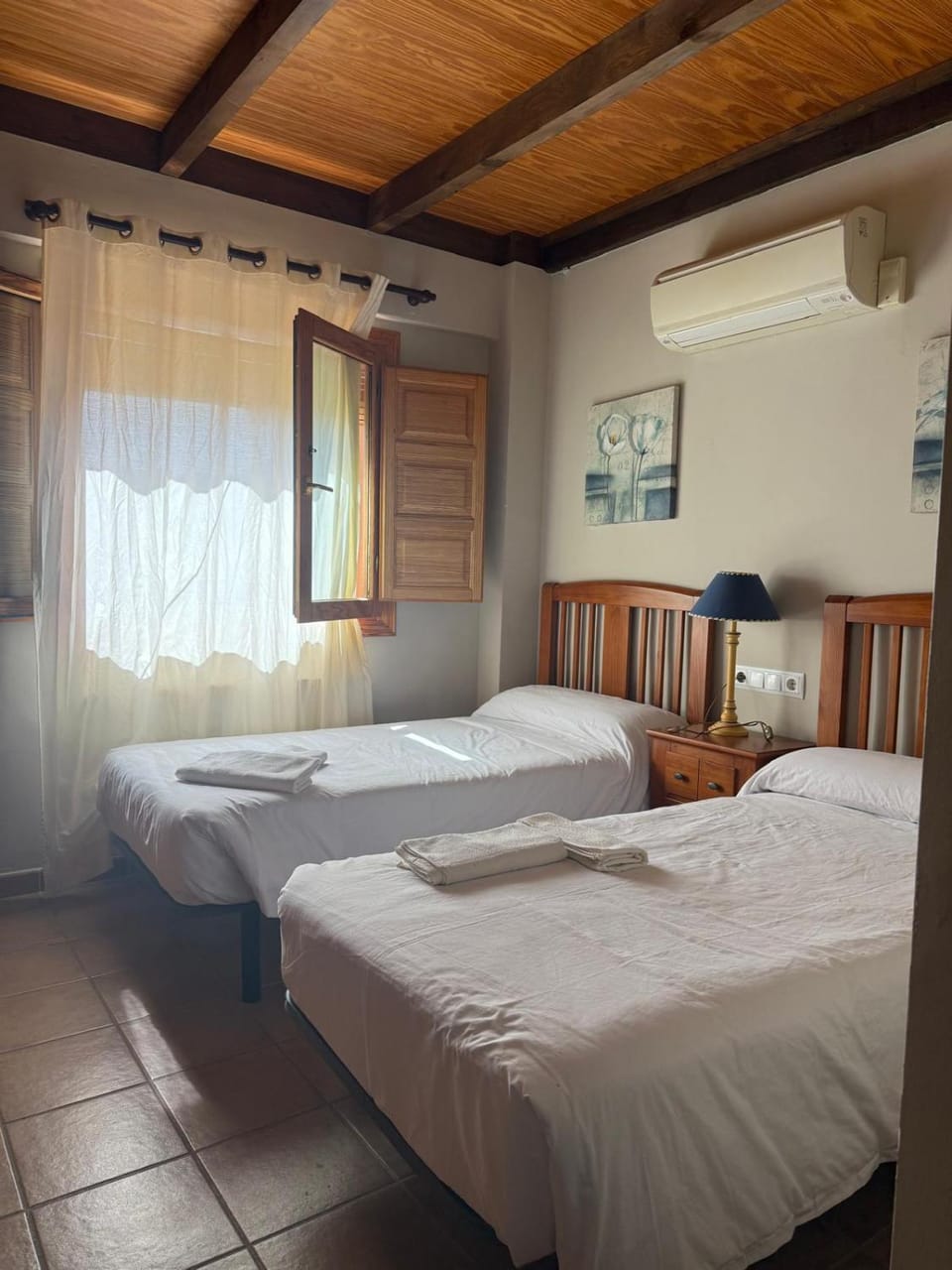 LA SOCIEDAD Hotel in Baix Ebre