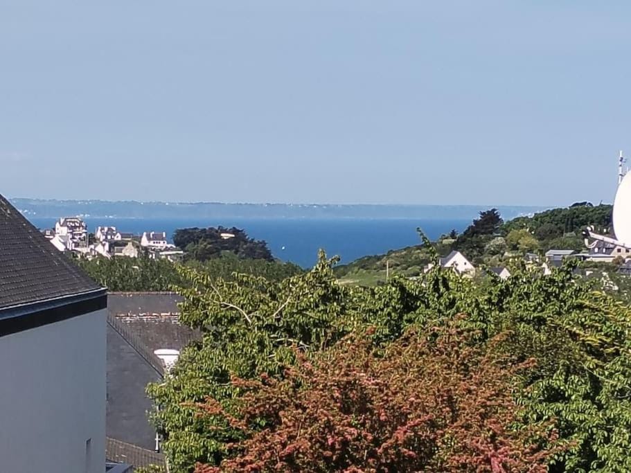 Appartement neuf classé, balcon et petite vue mer Apartment in Brittany