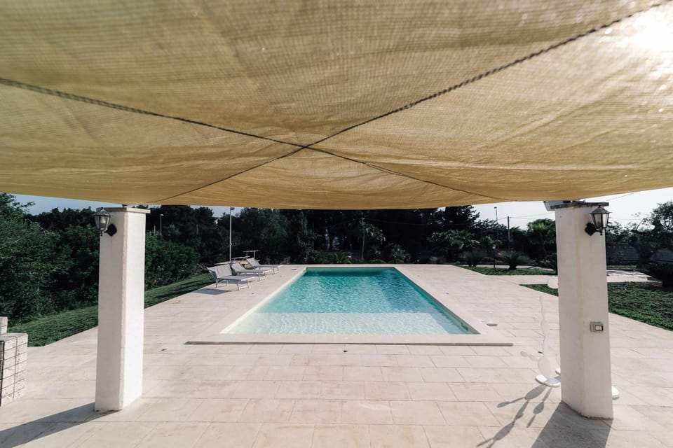Pool view, Swimming pool, sunbed