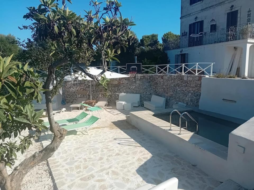 Torre Marinella Country House in Province of Taranto