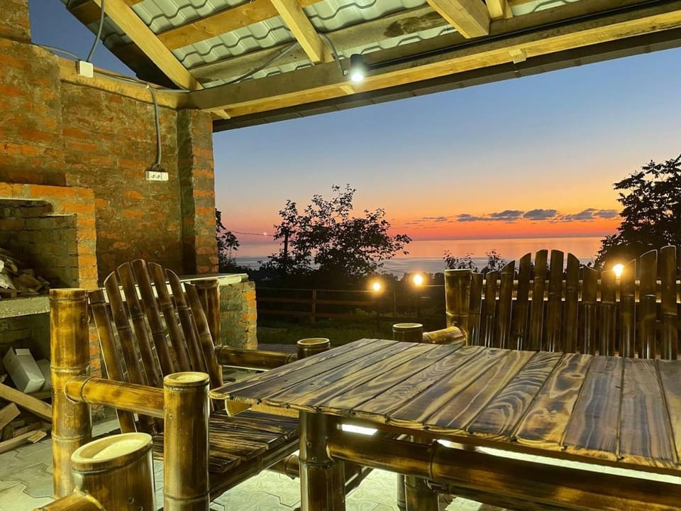 Dining area, Sunset