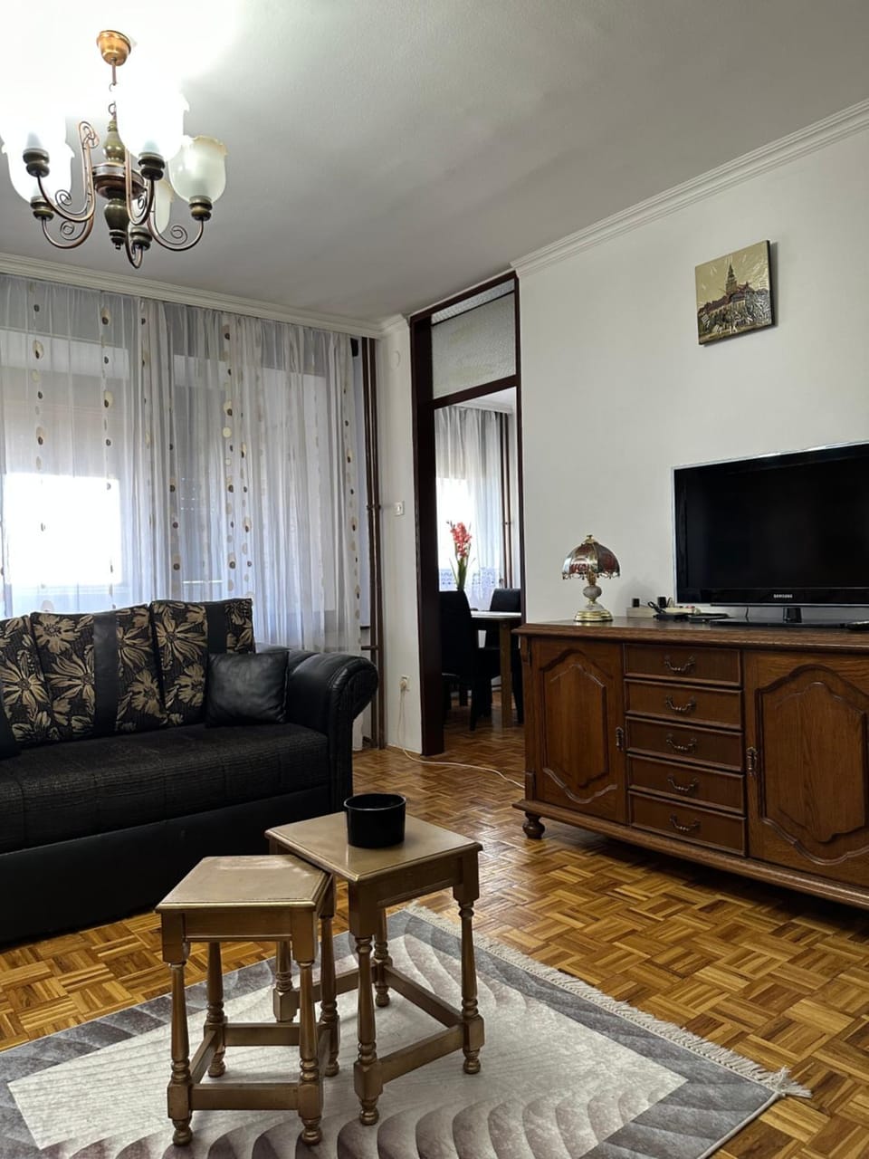 Communal lounge/ TV room, TV and multimedia, Living room, Seating area, Evening entertainment